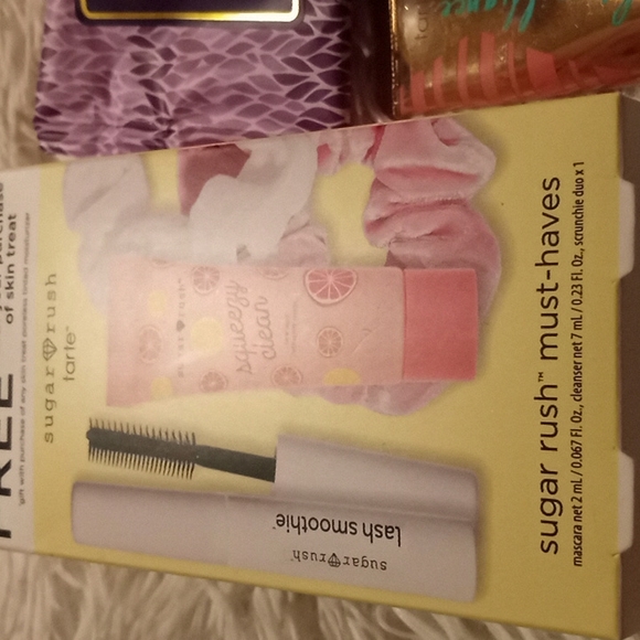 Tarte bundle - Picture 2 of 9